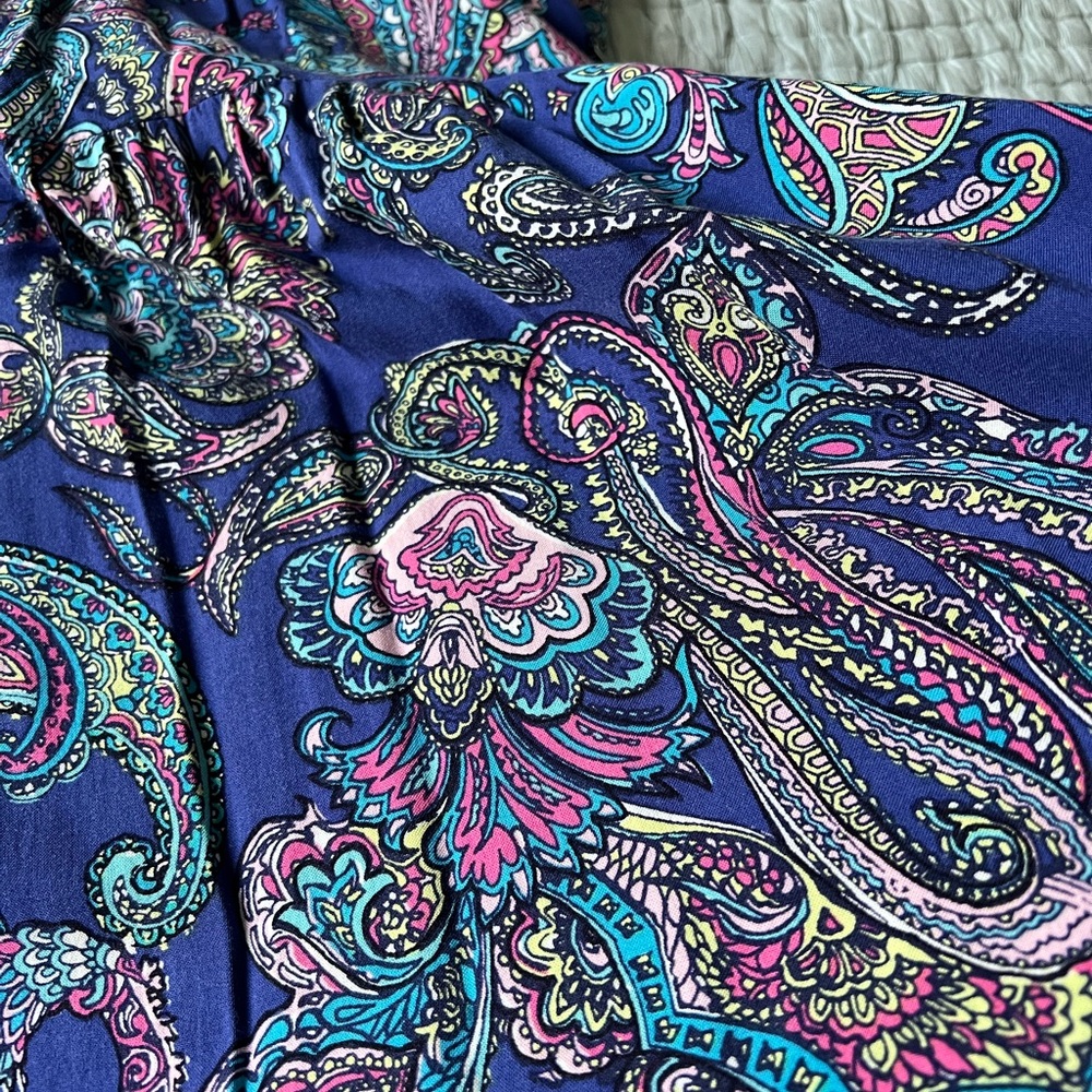 Talbots . Size 8p. - Picture 4 of 4